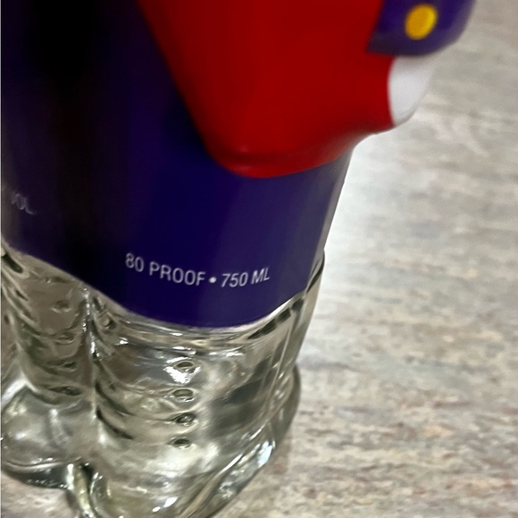 Vintage 1998 Smirnoff vodka Nutcracker empty glass bottle - Picture 10 of 16